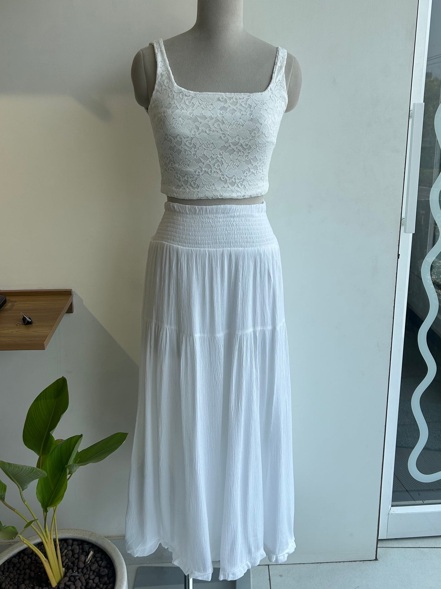 Skirt Japna White Smocked Waist