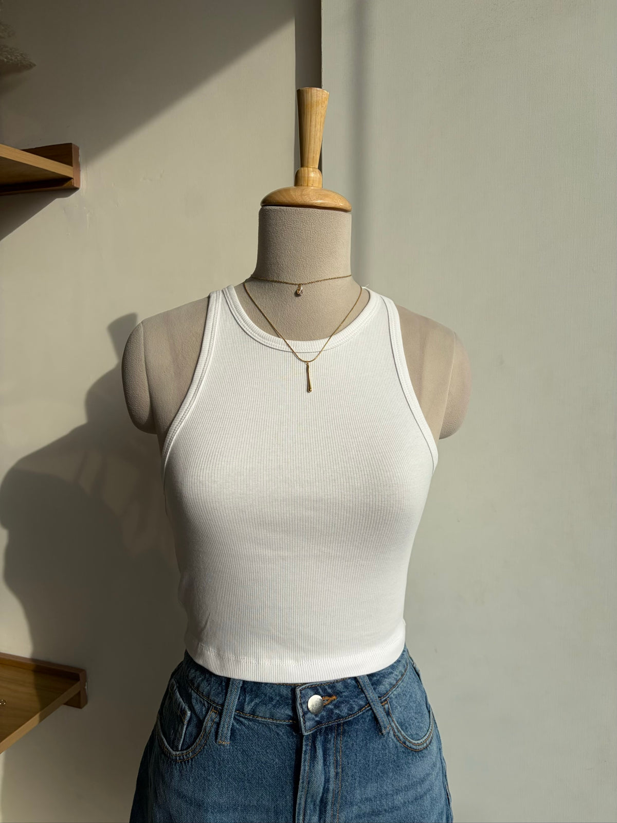 Tank Top White #007