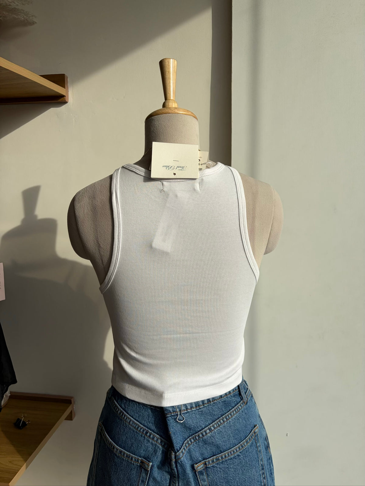 Tank Top White #007