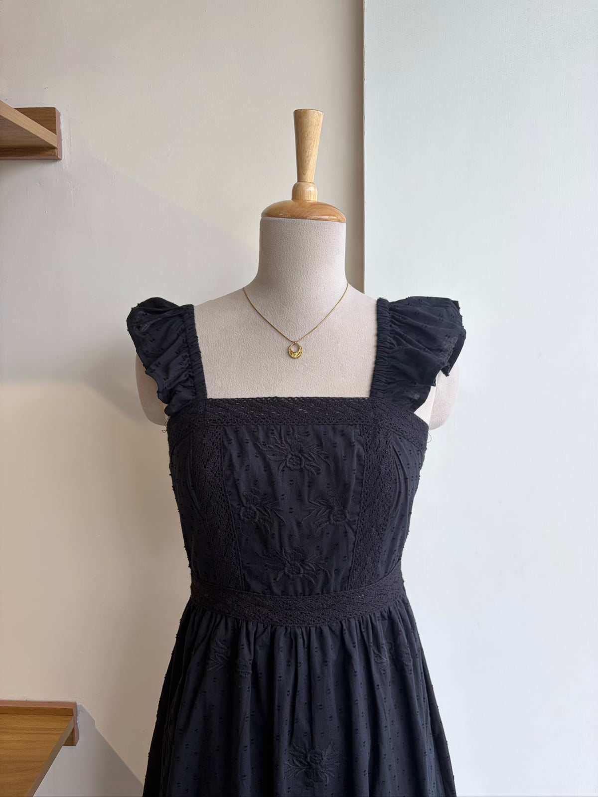 Black Frill Sleeve Long Dress