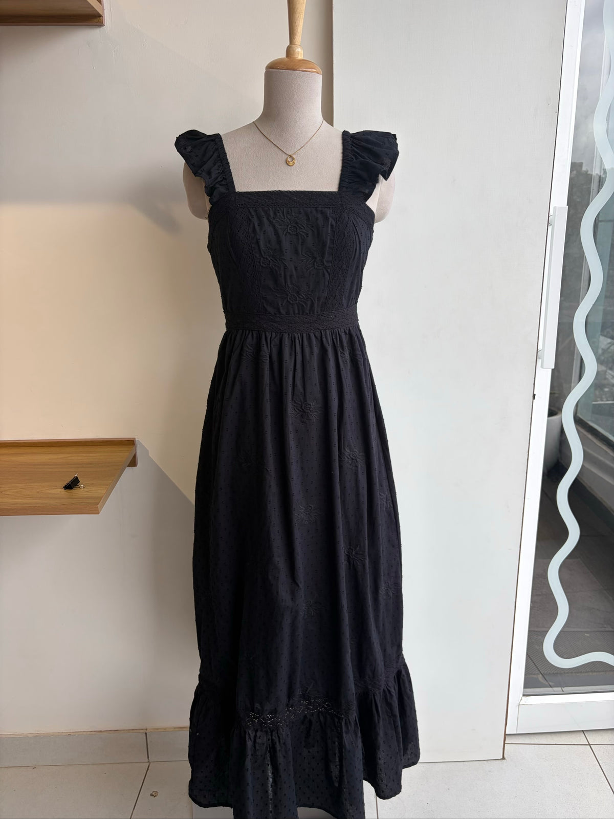 Black Frill Sleeve Long Dress